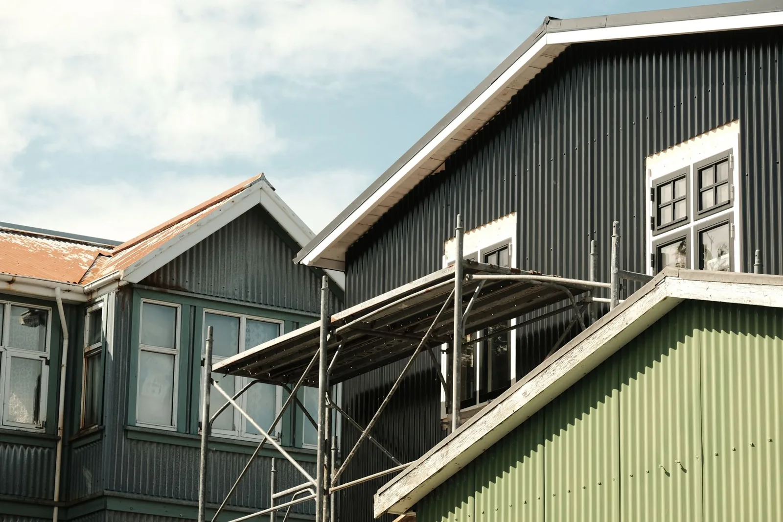 metal siding for modern homes